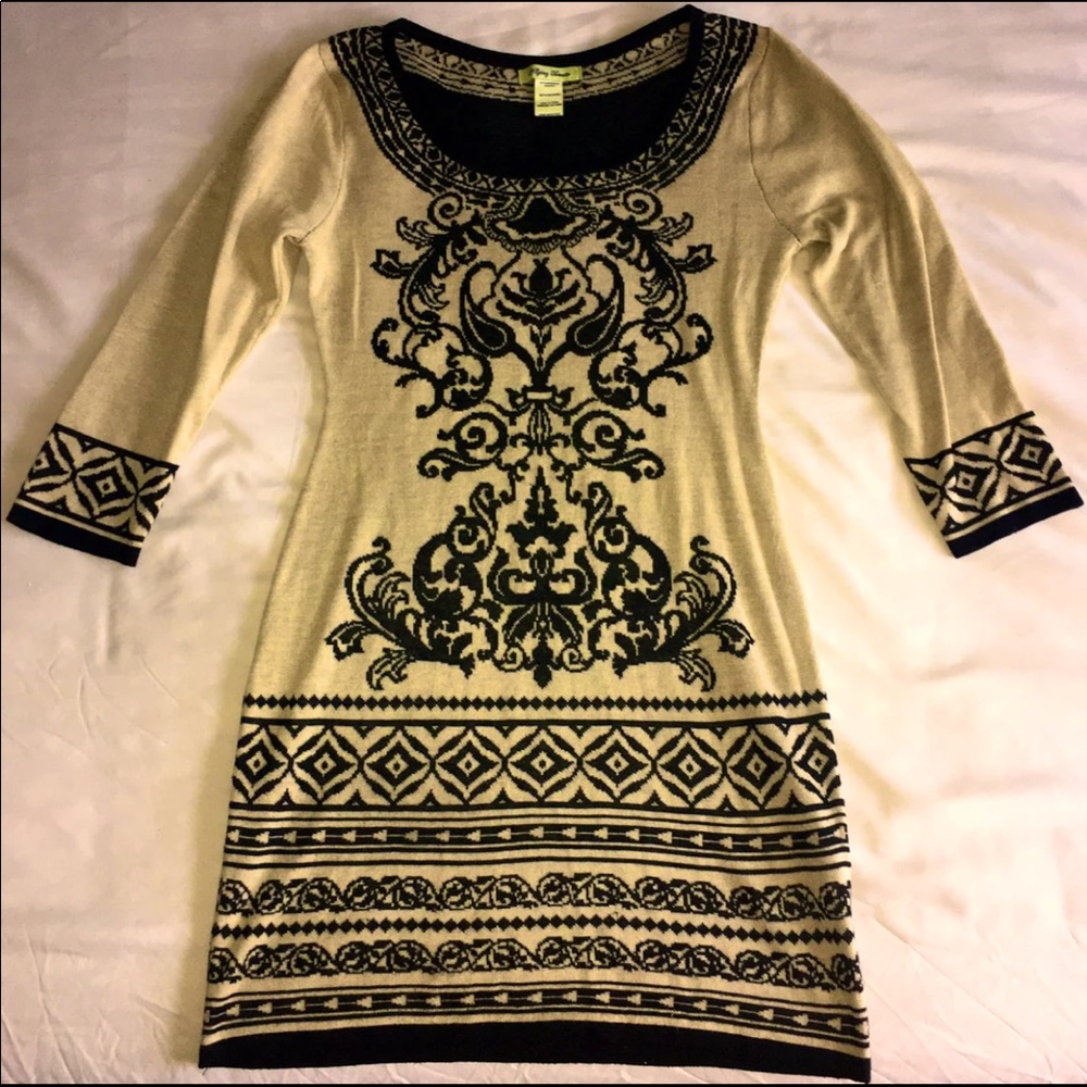 Elegant gold dress